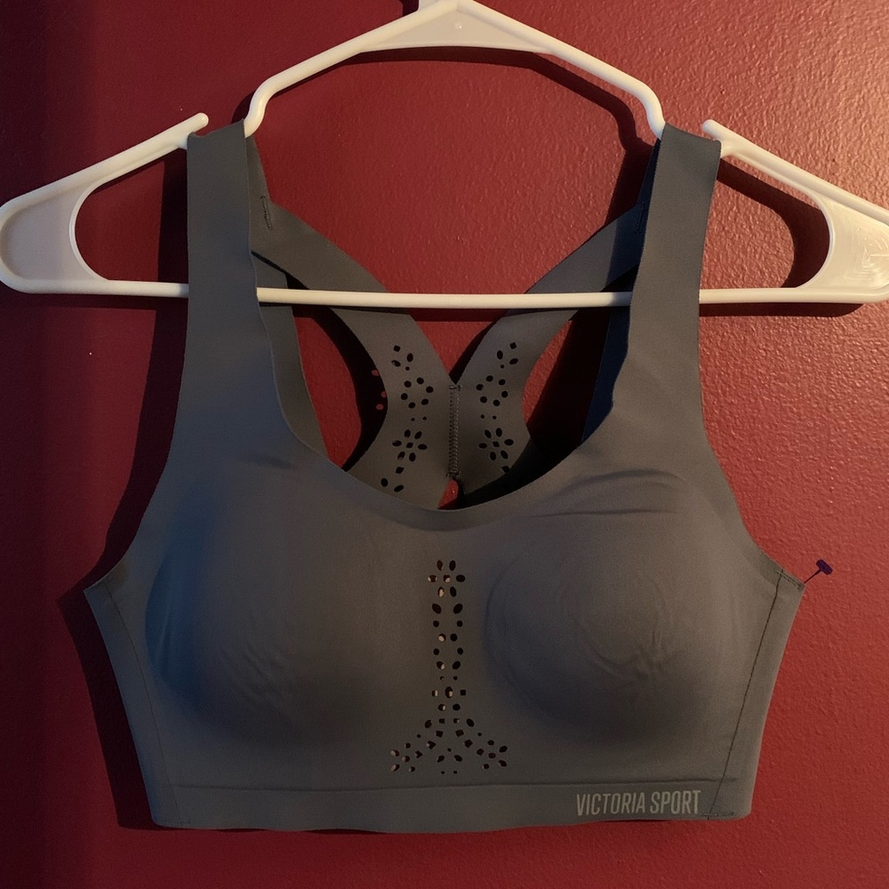 Victoria Secret Sports Bra.